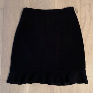 INCLINATIONS Black Skirt With Scalloped Hem